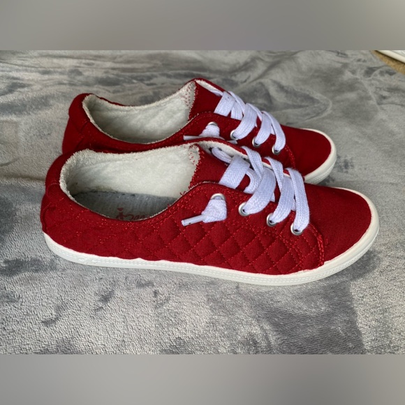 JellyPop Comfort Fit Women’s Sneakers. - Picture 2 of 12